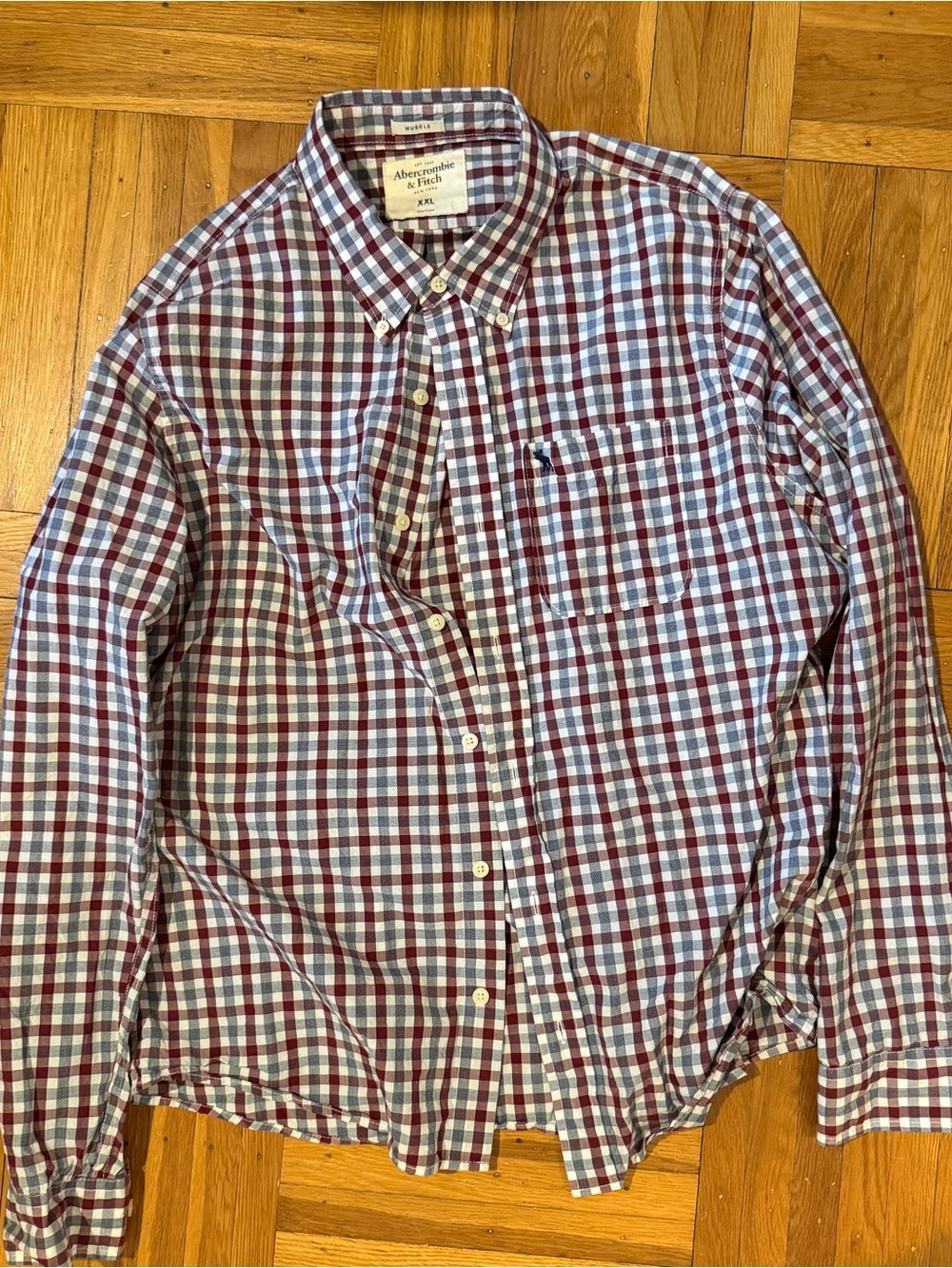 Abercrombie & Fitch Men's Red and White Plaid Button-Down Shirt